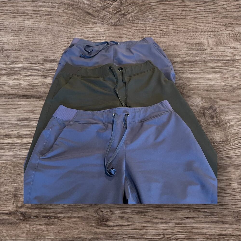 Blue Sky Co. Women's Modern Scrubwear Pants  Small 2 Blue 1 Black